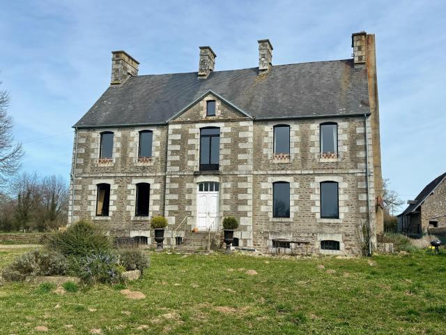 Maison 9 pièces 250 m²