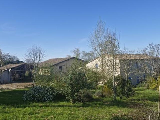 Maison 9 pièces 250 m²
