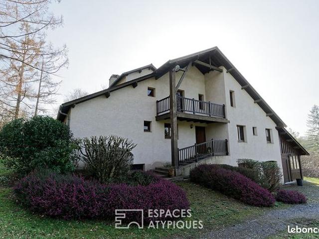 Maison 9 pièces 250 m²