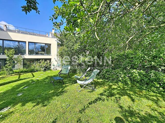 Maison 9 pièces 250 m²