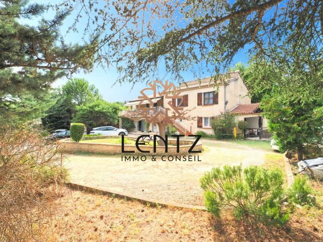 Maison 9 pièces 250 m²