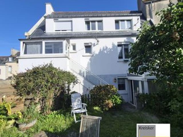 Maison 9 pièces 250 m²