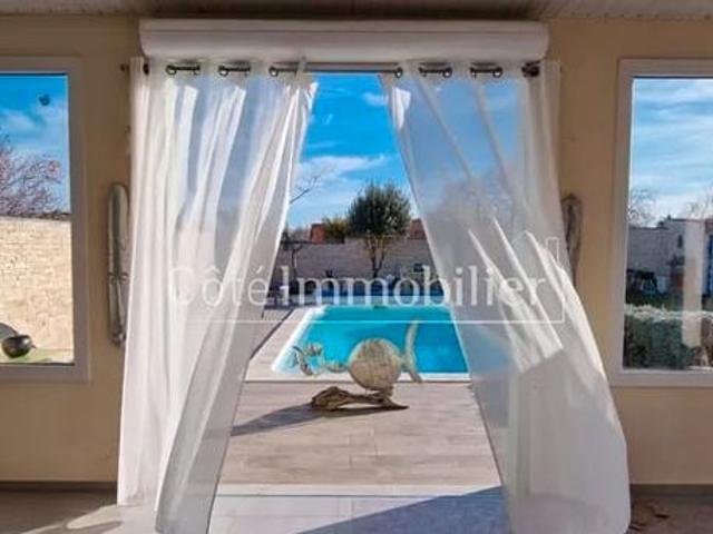 Maison 9 pièces 251 m²
