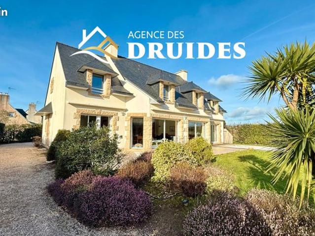 Maison 9 pièces 251 m²