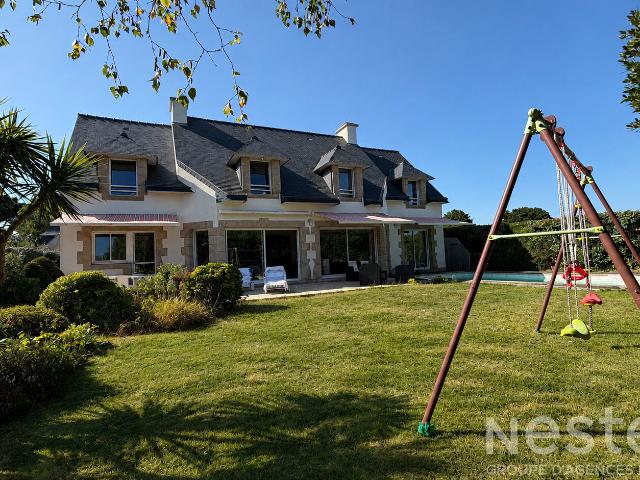 Maison 9 pièces 250 m²