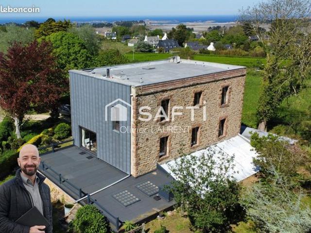 Maison 9 pièces 252 m²