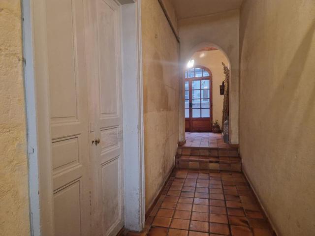 Maison 9 pièces 264 m²