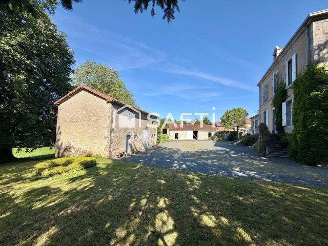 Maison 9 pièces 264 m²