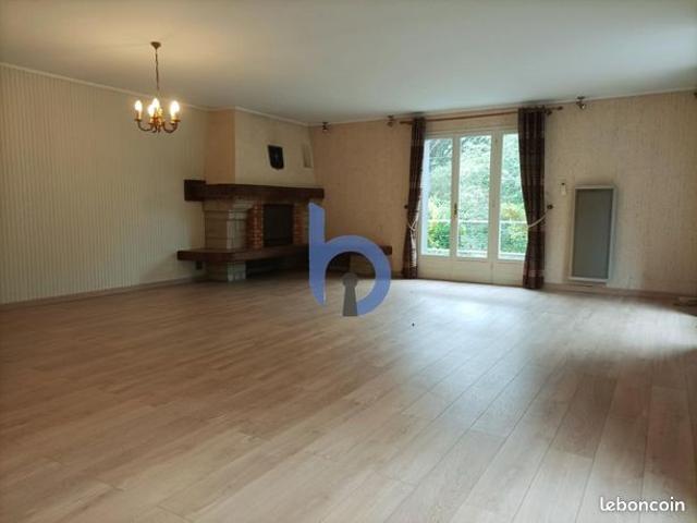 Maison 9 pièces 264 m²
