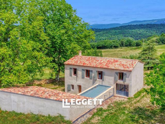Maison 9 pièces 264 m²