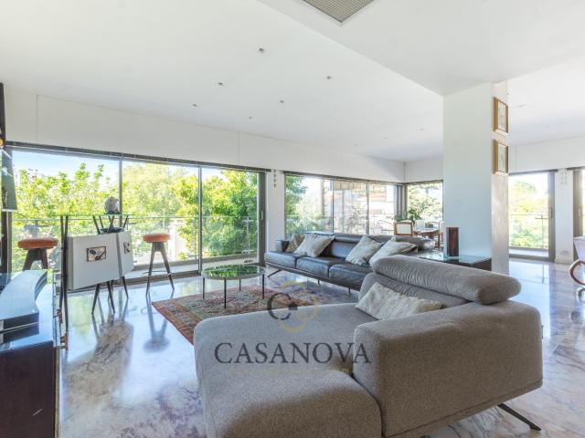 Maison 9 pièces 265 m²