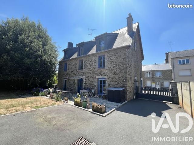 Maison 9 pièces 267 m²