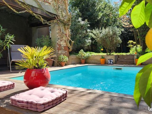 Maison 9 pièces 268 m²