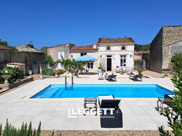 Maison 9 pièces 268 m²