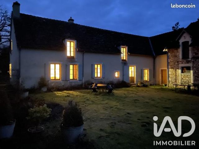 Maison 9 pièces 268 m²