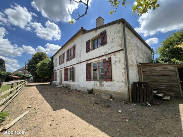 Maison 9 pièces 268 m²