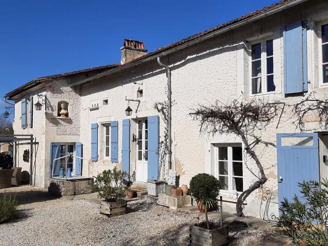 Maison 9 pièces 268 m²