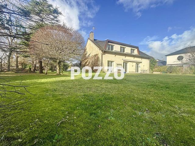 Maison 9 pièces 268 m²