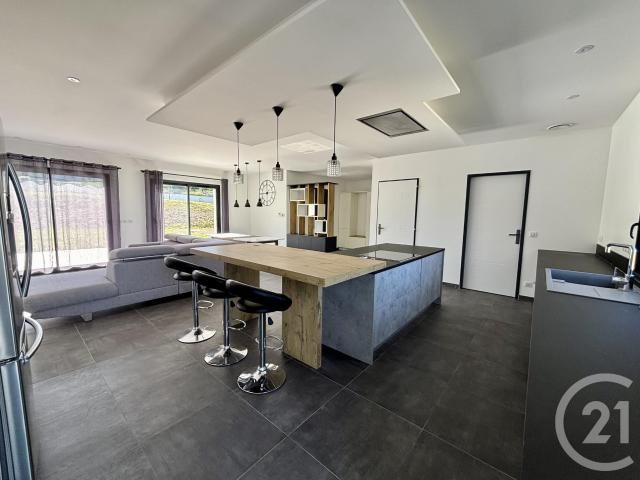Maison 9 pièces 269 m²
