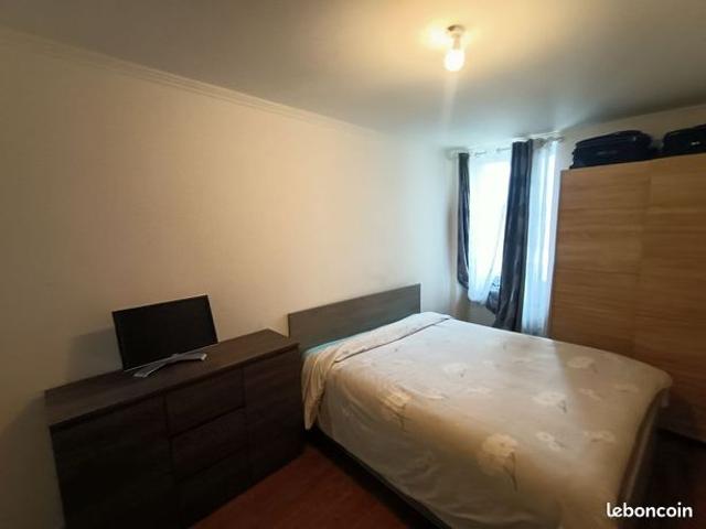 Maison 9 pièces 260 m²