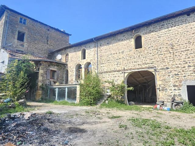 Maison 9 pièces 260 m²