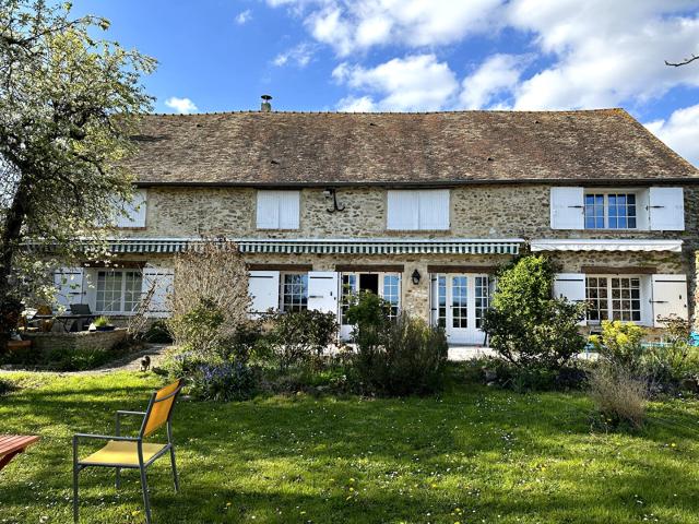 Maison 9 pièces 260 m²