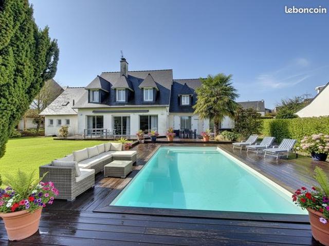 Maison 9 pièces 260 m²