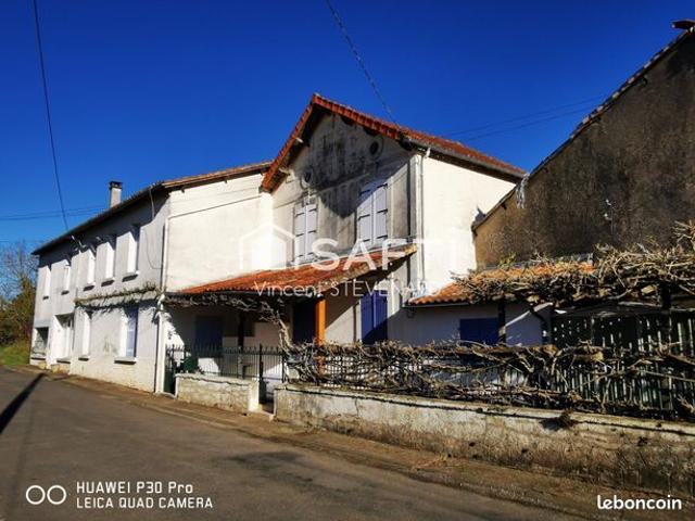 Maison 9 pièces 260 m²