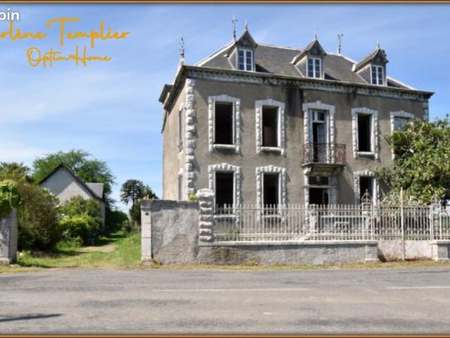 Maison 9 pièces 260 m²