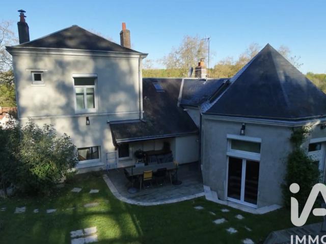 Maison 9 pièces 260 m²