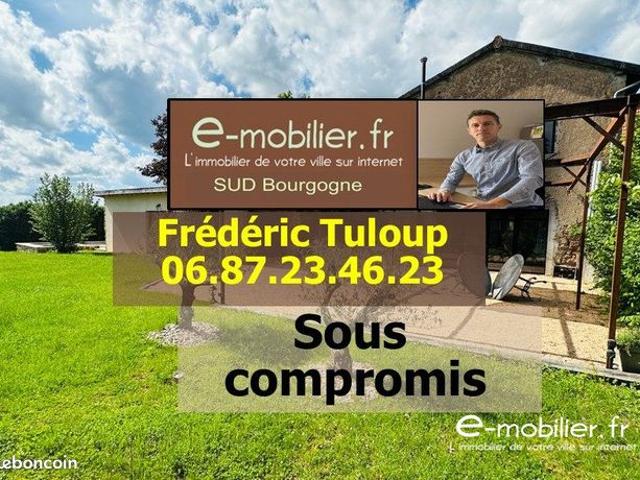 Maison 9 pièces 260 m²