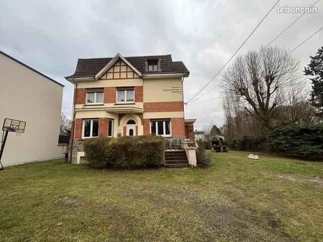 Maison 9 pièces 262 m²