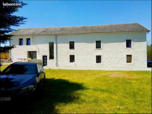Maison 9 pièces 263 m²