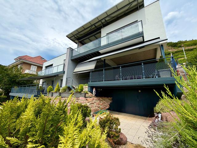 Maison 9 pièces 263 m²
