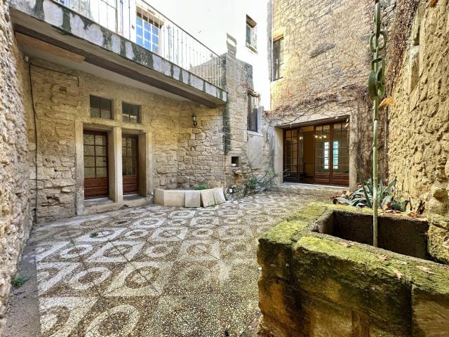 Maison 9 pièces 263 m²