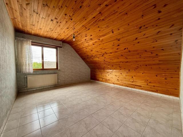 Maison 9 pièces 274 m²