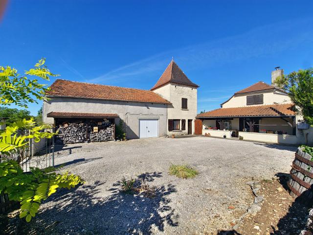 Maison 9 pièces 275 m²