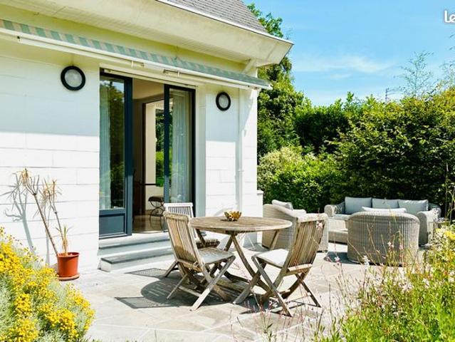 Maison 9 pièces 278 m²