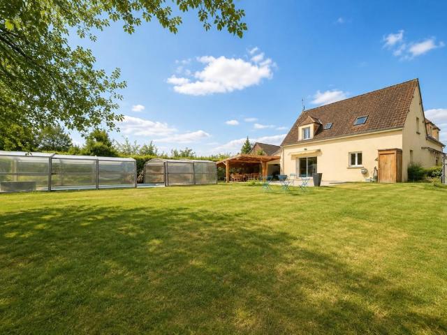 Maison 9 pièces 279 m²