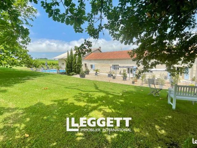 Maison 9 pièces 279 m²