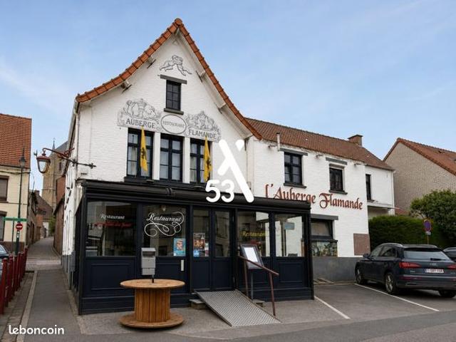 Maison 9 pièces 279 m²