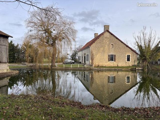 Maison 9 pièces 270 m²