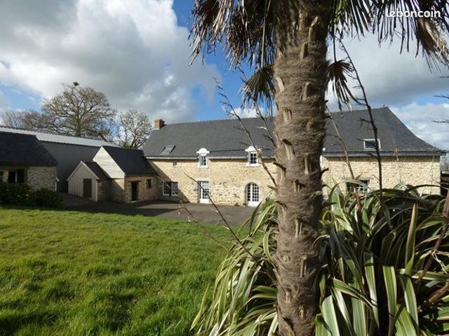 Maison 9 pièces 270 m²