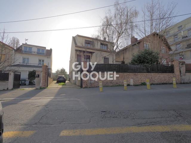 Maison 9 pièces 270 m²