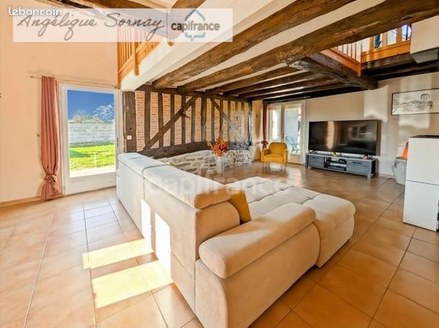 Maison 9 pièces 270 m²