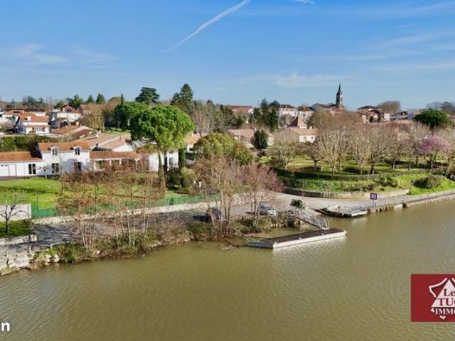 Maison 9 pièces 270 m²