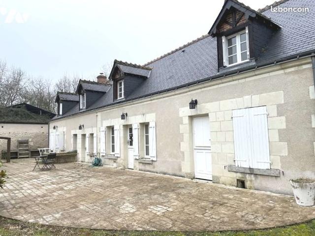 Maison 9 pièces 271 m²
