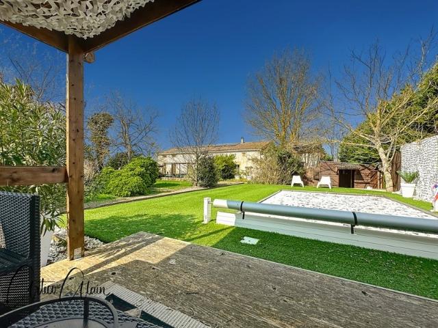 Maison 9 pièces 271 m²