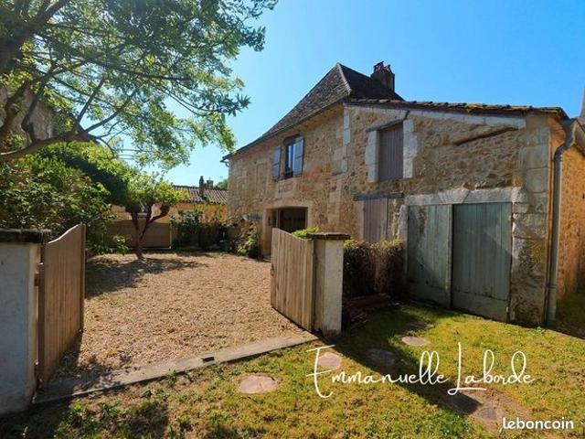 Maison 9 pièces 272 m²