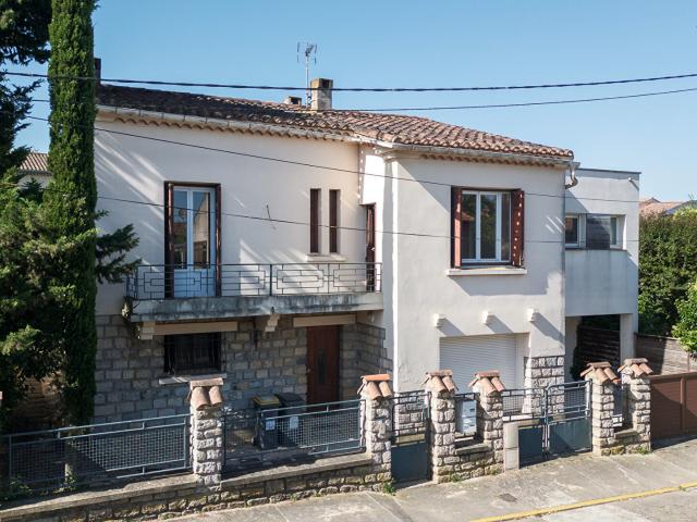 Maison 9 pièces 272 m²